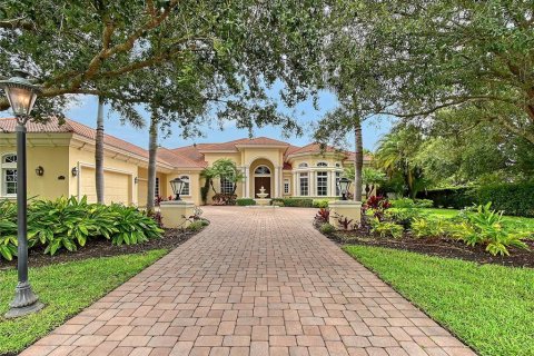 Casa en venta en Sarasota, Florida, 4 dormitorios, 608.51 m2 № 1894831 - foto 1