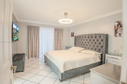 Condominio en venta en Hollywood, Florida, 2 dormitorios, 92.16 m2 № 1714871 - foto 27