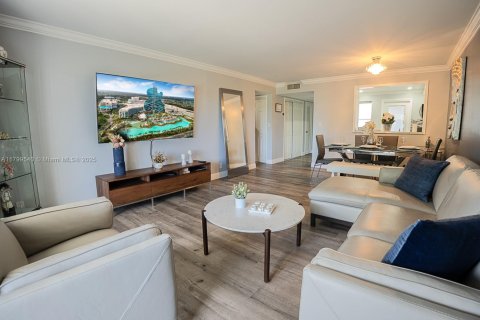Condominio en venta en Hollywood, Florida, 2 dormitorios, 92.16 m2 № 1714871 - foto 13