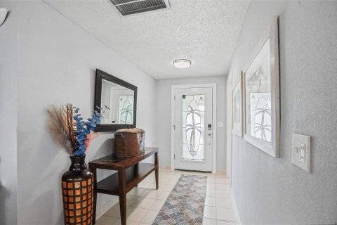 House in Hudson, Florida 2 bedrooms, 109.25 sq.m. № 2166032 - photo 6