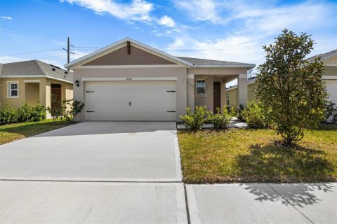 Casa en Orange City, Florida 3 dormitorios, 149.76 m2 № 2096816