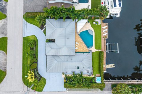 House in Boca Raton, Florida 5 bedrooms, 283.63 sq.m. № 2247613 - photo 4