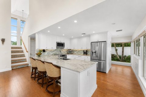 House in Boca Raton, Florida 5 bedrooms, 283.63 sq.m. № 2247613 - photo 19