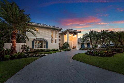 House in Boca Raton, Florida 5 bedrooms, 283.63 sq.m. № 2247613 - photo 5