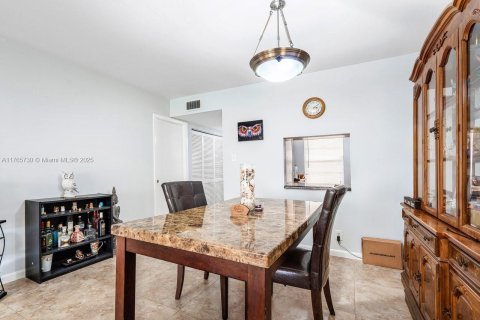Copropriété à louer à Margate, Floride: 2 chambres, 91.97 m2 № 1998127 - photo 8