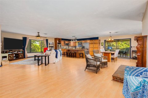 House in Ormond Beach, Florida 4 bedrooms, 262.36 sq.m. № 2117952 - photo 14