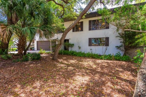House in Ormond Beach, Florida 4 bedrooms, 262.36 sq.m. № 2117952 - photo 6