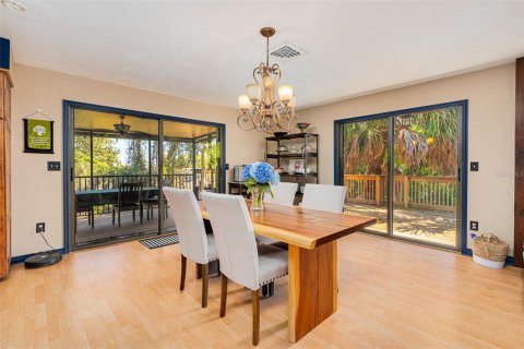 House in Ormond Beach, Florida 4 bedrooms, 262.36 sq.m. № 2117952 - photo 15
