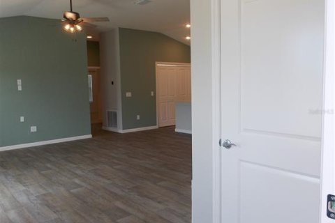 Casa en alquiler en The Villages, Florida, 2 dormitorios, 113.62 m2 № 1799771 - foto 9