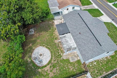 Villa ou maison à vendre à Holiday, Floride: 2 chambres, 80.27 m2 № 2296188 - photo 26