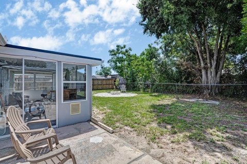 Villa ou maison à vendre à Holiday, Floride: 2 chambres, 80.27 m2 № 2296188 - photo 19