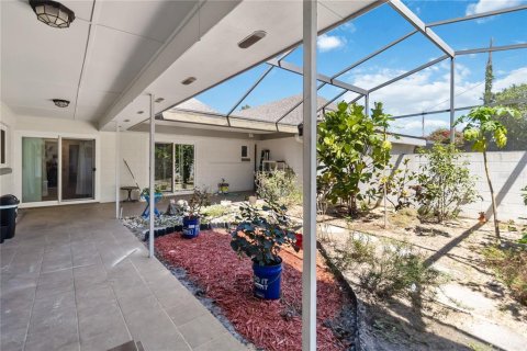 Condominio en venta en Orlando, Florida, 3 dormitorios, 167.97 m2 № 1609360 - foto 27