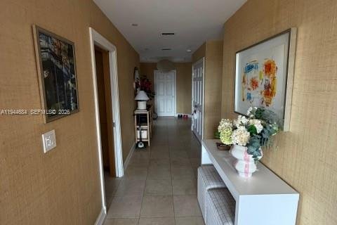 Condominio en venta en Key Biscayne, Florida, 2 dormitorios, 183.48 m2 № 2002110 - foto 10