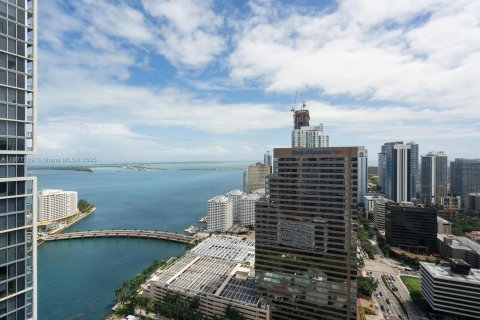 Condominio en venta en Miami, Florida, 2 dormitorios, 125.14 m2 № 1977652 - foto 1