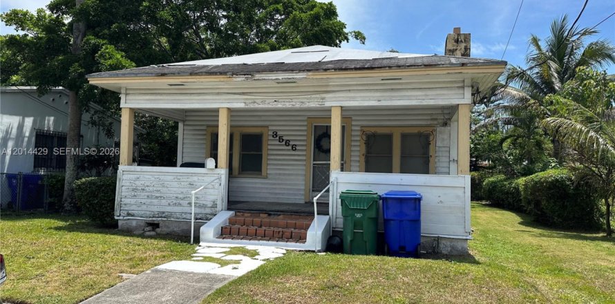 Villa ou maison à Miami, Floride 3 chambres, 94.2 m2 № 2076439