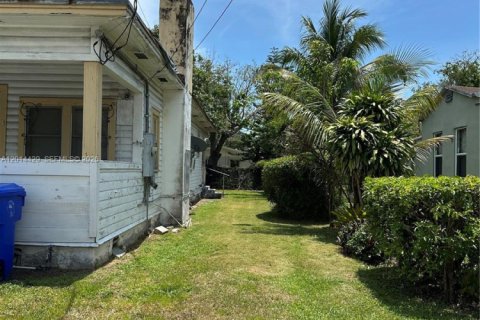 Villa ou maison à vendre à Miami, Floride: 3 chambres, 94.2 m2 № 2076439 - photo 5