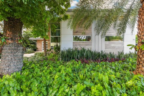 Villa ou maison à vendre à Miami, Floride: 4 chambres, 345.41 m2 № 1964464 - photo 2