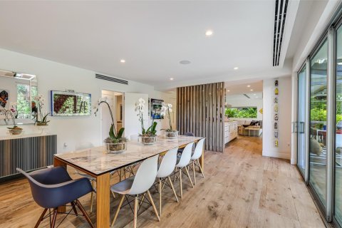 Villa ou maison à vendre à Miami, Floride: 4 chambres, 345.41 m2 № 1964464 - photo 8