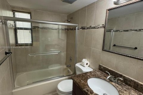 Condo in Aventura, Florida, 3 bedrooms  № 1980183 - photo 12