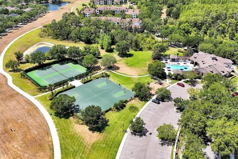 Villa ou maison à vendre à Winter Garden, Floride: 4 chambres, 264.03 m2 № 1843645 - photo 2