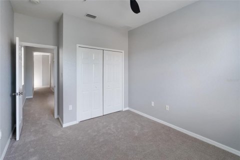 Townhouse in Sarasota, Florida 3 bedrooms, 181.53 sq.m. № 2394344 - photo 23