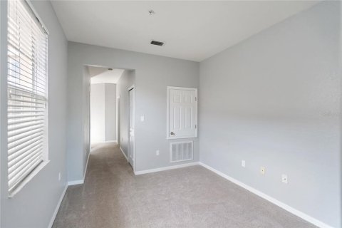 Townhouse in Sarasota, Florida 3 bedrooms, 181.53 sq.m. № 2394344 - photo 21