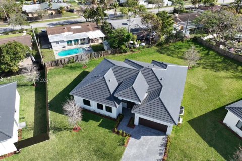Villa ou maison à Cutler Bay, Floride 4 chambres № 2084851