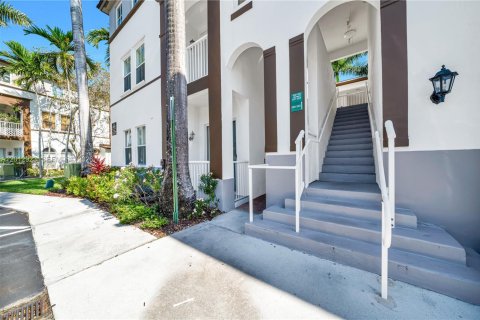 Condo in Miramar, Florida, 2 bedrooms № 2076080 - photo 27