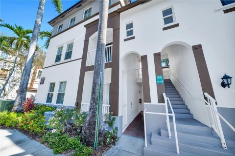 Condo in Miramar, Florida, 2 bedrooms № 2076080 - photo 30
