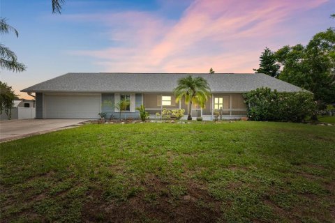 House in Bradenton, Florida 3 bedrooms, 147.53 sq.m. № 1793492 - photo 5