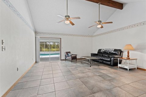 House in Bradenton, Florida 3 bedrooms, 147.53 sq.m. № 1793492 - photo 9