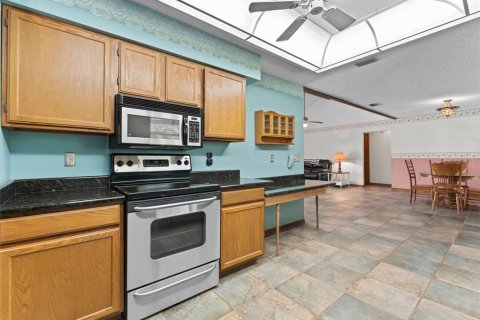 House in Bradenton, Florida 3 bedrooms, 147.53 sq.m. № 1793492 - photo 16