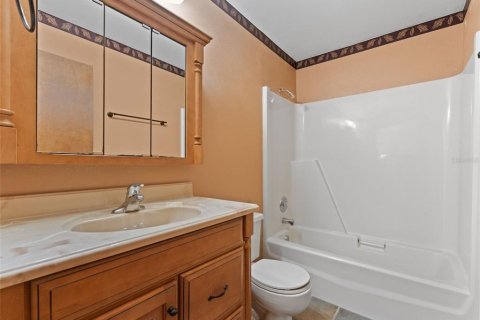 House in Bradenton, Florida 3 bedrooms, 147.53 sq.m. № 1793492 - photo 27