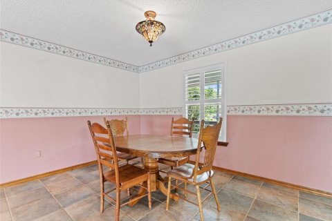House in Bradenton, Florida 3 bedrooms, 147.53 sq.m. № 1793492 - photo 12