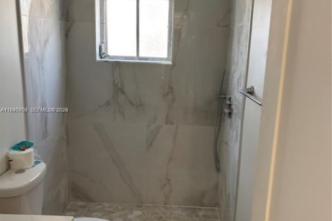 Apartment in Hollywood, Florida 1 bedroom, 63.17 sq.m. № 2002049 - photo 6