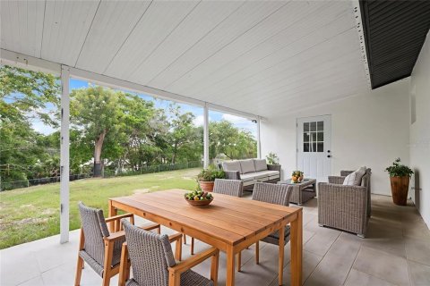 House in Spring Hill, Florida 2 bedrooms, 120.4 sq.m. № 1902307 - photo 19