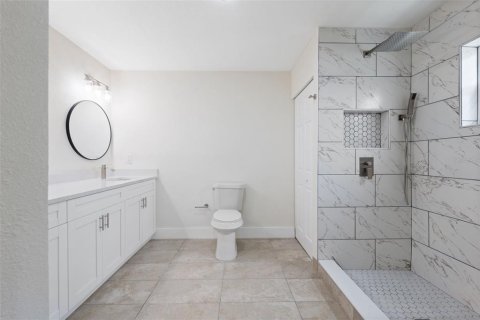 House in Spring Hill, Florida 2 bedrooms, 120.4 sq.m. № 1902307 - photo 6