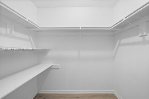 Снять в аренду кондоминиум в Санни-Айлс-Бич, Флорида 1 спальня, 65.96м2, № 1964993 - фото 19