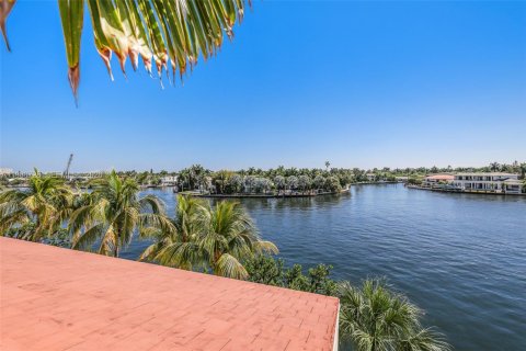 Купить кондоминиум в Авентура, Флорида 1 спальня, 91.04м2, № 2057748 - фото 29