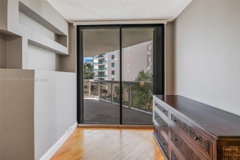 Купить кондоминиум в Авентура, Флорида 1 спальня, 91.04м2, № 2057748 - фото 10