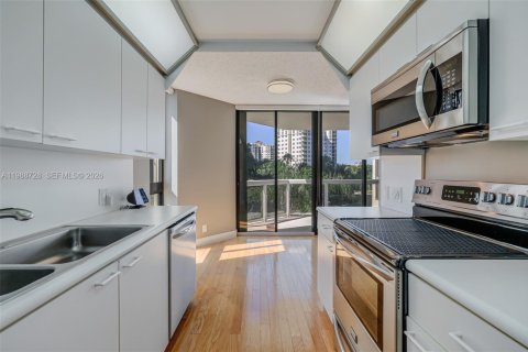Купить кондоминиум в Авентура, Флорида 1 спальня, 91.04м2, № 2057748 - фото 6