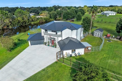 Villa ou maison à vendre à Plant City, Floride: 3 chambres, 217.86 m2 № 2431184 - photo 5