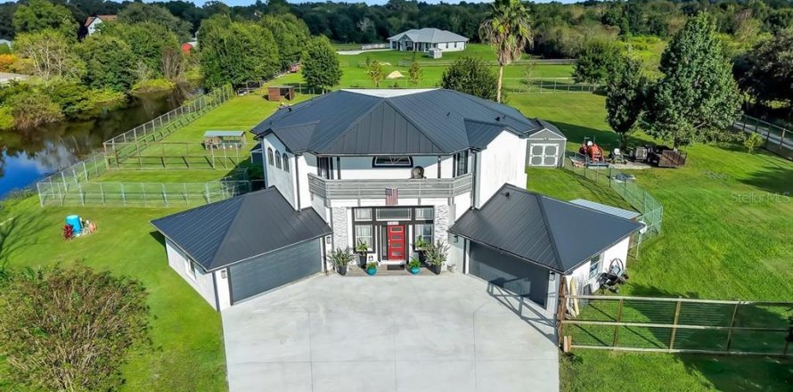 Villa ou maison à Plant City, Floride 3 chambres, 217.86 m2 № 2431184