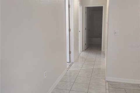House in Lakeland, Florida 3 bedrooms, 110.18 sq.m. № 1528832 - photo 15