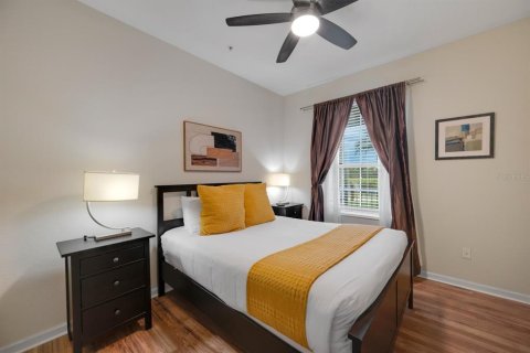 Condo in Orlando, Florida, 3 bedrooms  № 2396039 - photo 20