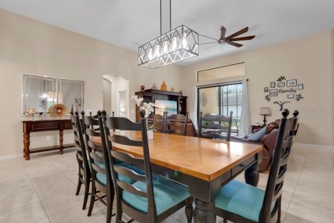 Casa en venta en Lutz, Florida, 4 dormitorios, 248.14 m2 № 2205169 - foto 11