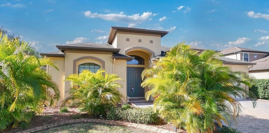 Casa en Lutz, Florida 4 dormitorios, 248.14 m2 № 2205169