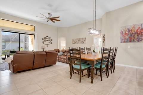 Casa en venta en Lutz, Florida, 4 dormitorios, 248.14 m2 № 2205169 - foto 7