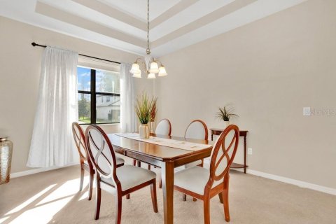 Casa en venta en Lutz, Florida, 4 dormitorios, 248.14 m2 № 2205169 - foto 6