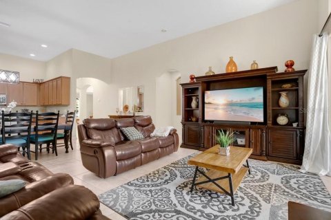Casa en venta en Lutz, Florida, 4 dormitorios, 248.14 m2 № 2205169 - foto 15